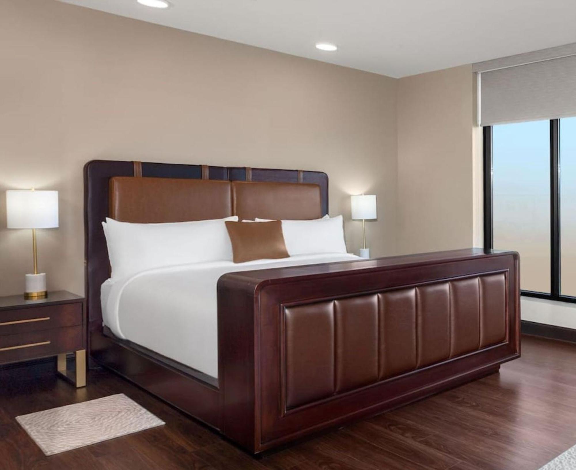 Legacy Hotel, Trademark Collection By Wyndham خليج مورو المظهر الخارجي الصورة